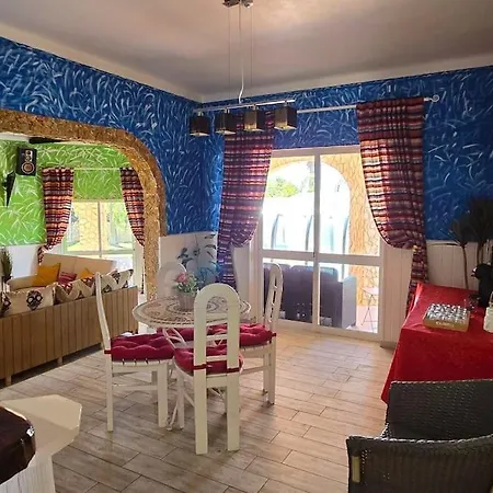 Βίλα Ania - Private With Pool&jacuzzi, 16 To 40 Pax *