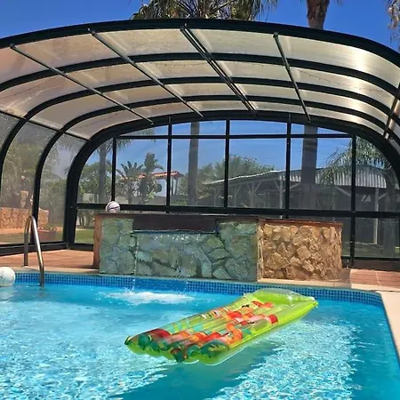 Ania - Private With Pool&jacuzzi, 16 To 40 Pax וילה אלבופיירה