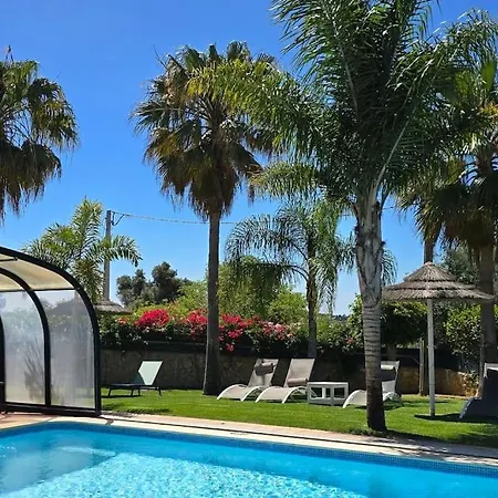 Ania - Private With Pool&jacuzzi, 16 To 40 Pax