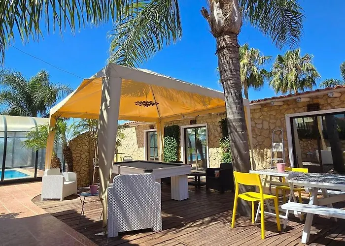 Ania - Private With Pool&jacuzzi, 16 To 40 Pax Albufeira
